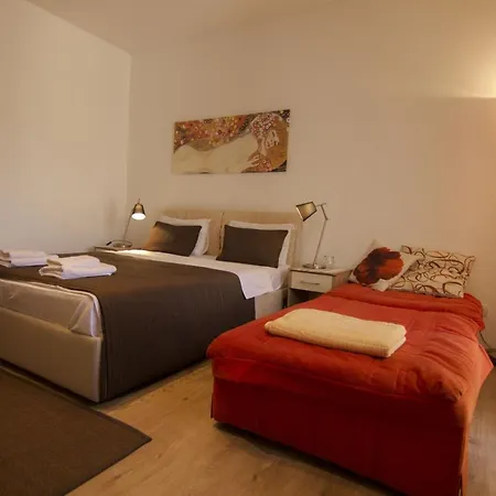 Appartement Drama Center *