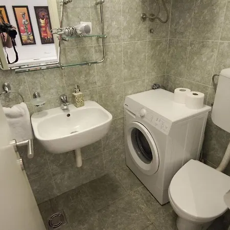 Apartment Drama Center *