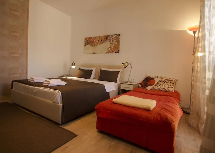 アパート Drama Center *